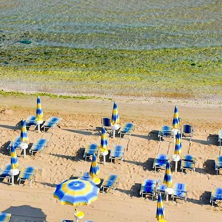 Hotel Marechiaro - Direttamente Sul Mare San Menaio Εξωτερικό φωτογραφία